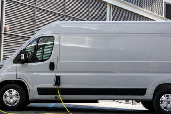 Fiat e-Ducato 47kWh L2H1 3.5t 4d, pełny elektryk, furgon